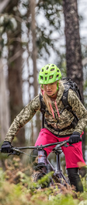 Gore Bike Wear SS16_Power Trail lady Ws So_Action