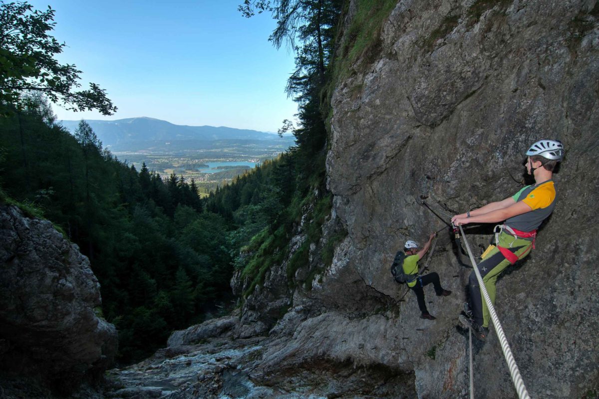Region Villach Tourismus_Adrian Hipp_Klettern Rotschitza Klamm