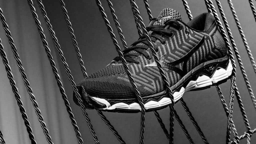 Mizuno WaveKnit S1